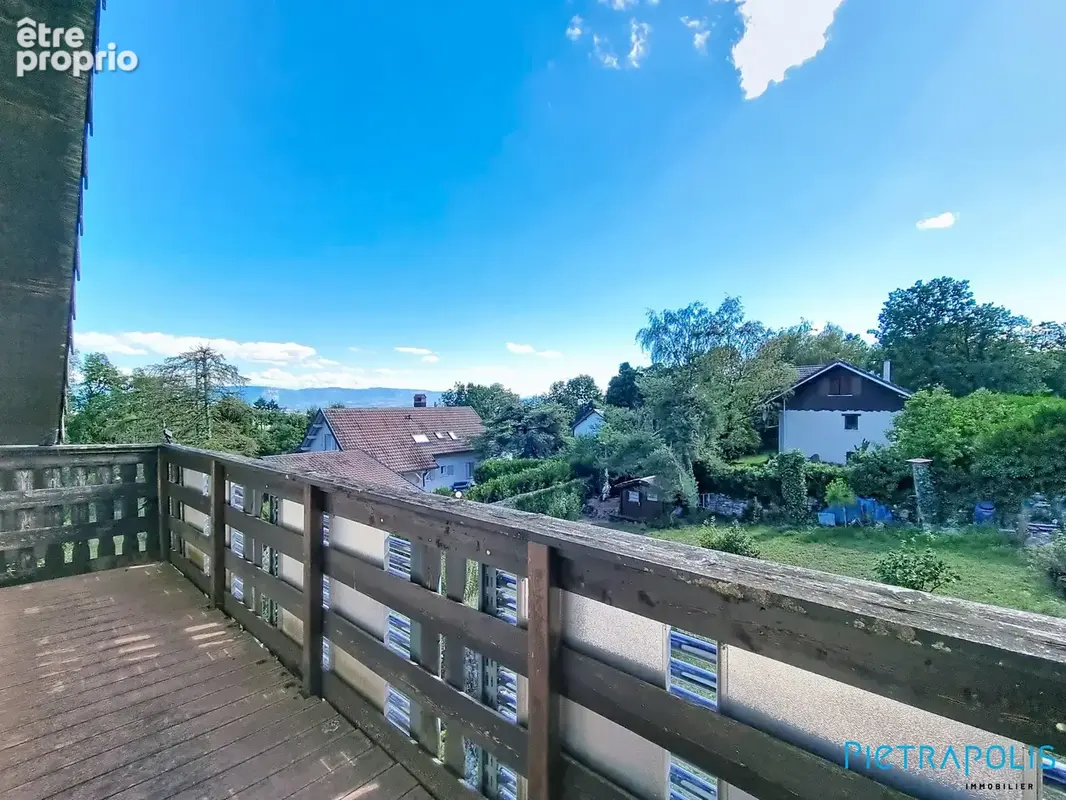 Appartement à CROZET