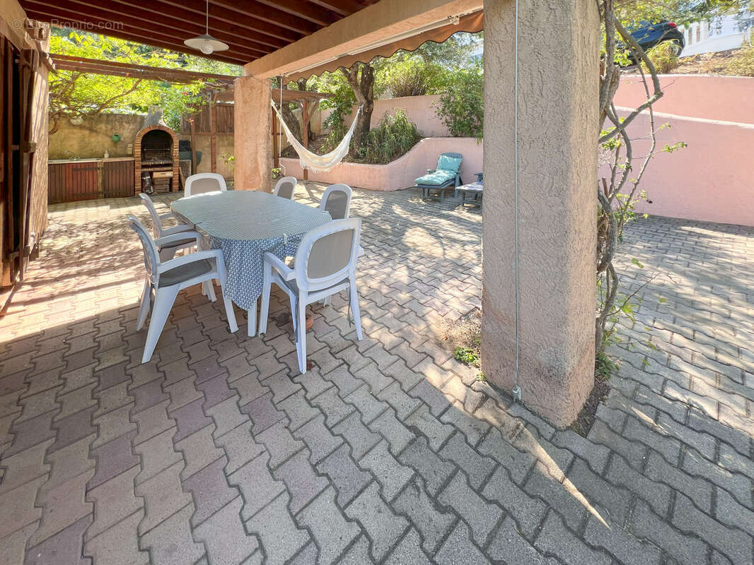 Maison à LA CROIX-VALMER