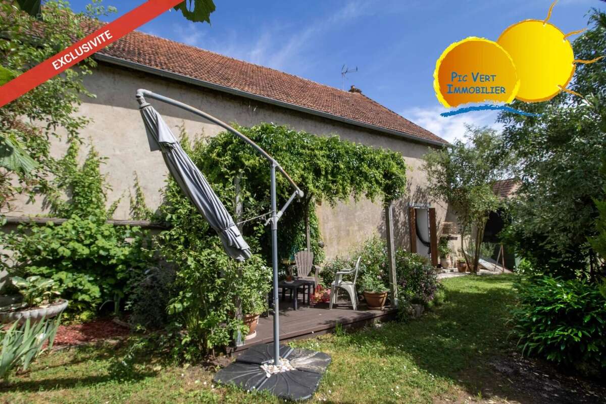Maison à PONCEY-LES-ATHEE