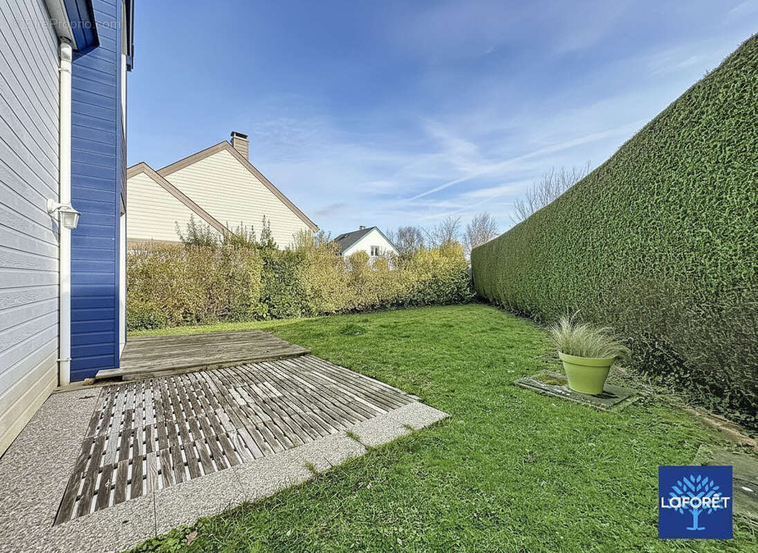 Maison à HEROUVILLE-SAINT-CLAIR