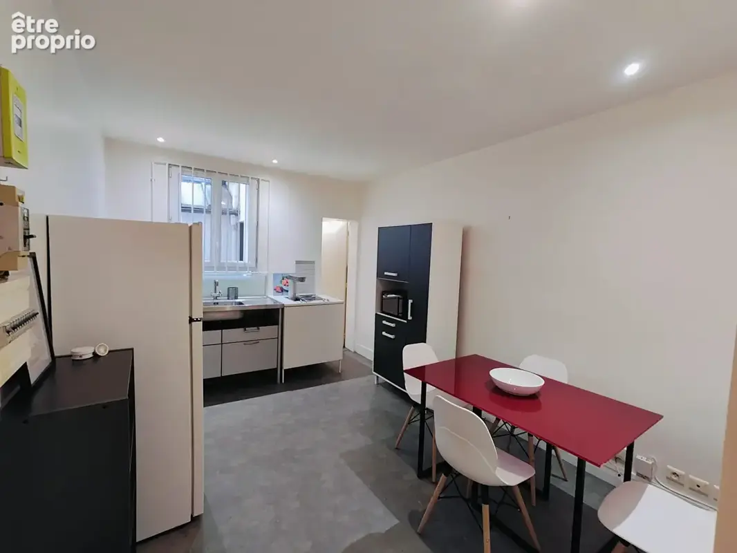 Appartement à PARIS-7E
