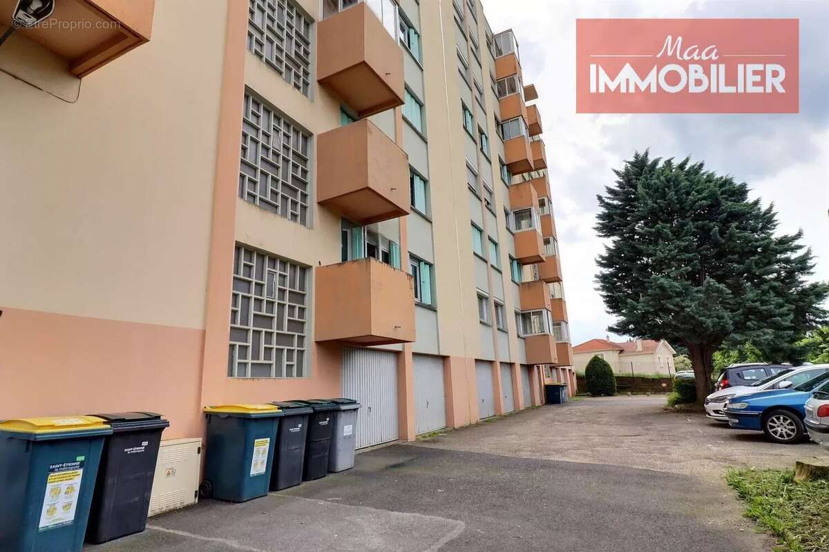 Appartement à LA RICAMARIE