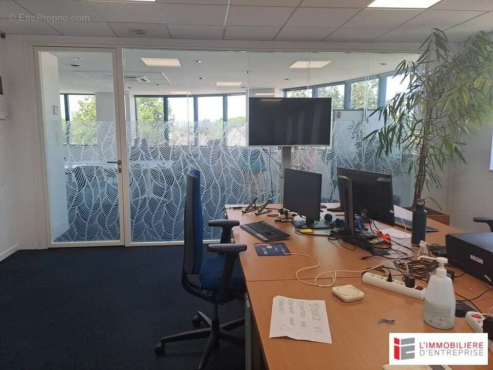 Commerce à CESSON-SEVIGNE