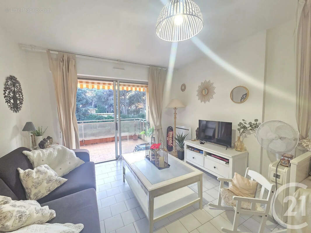 Appartement à HYERES
