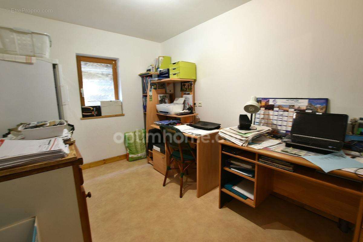 Maison à vendre 5 pièces DOMAIZE (63) - photo 14