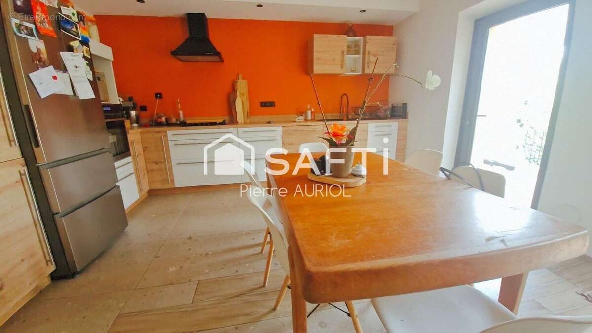 Photo 6 - Maison à LA BASTIDE-DES-JOURDANS