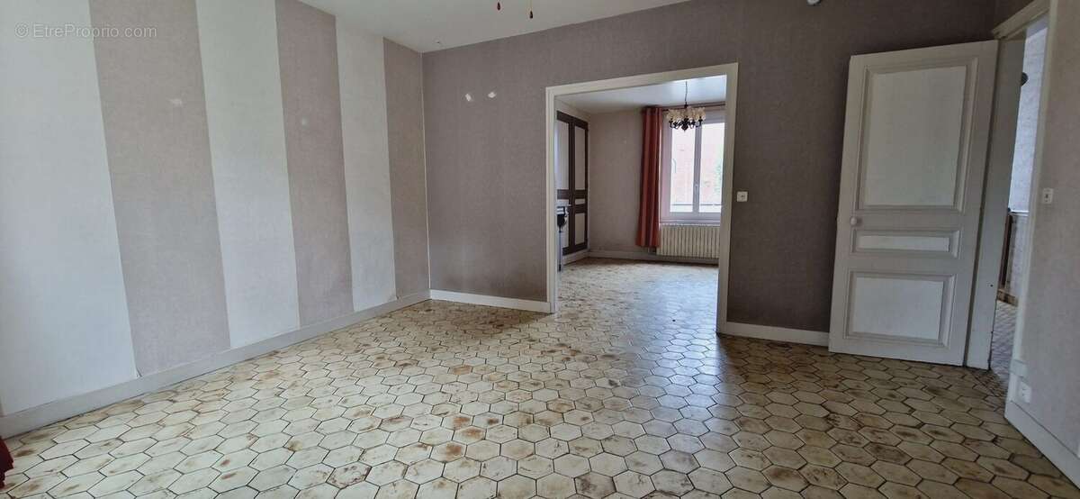 Maison à SAINT-JUST-EN-CHAUSSEE