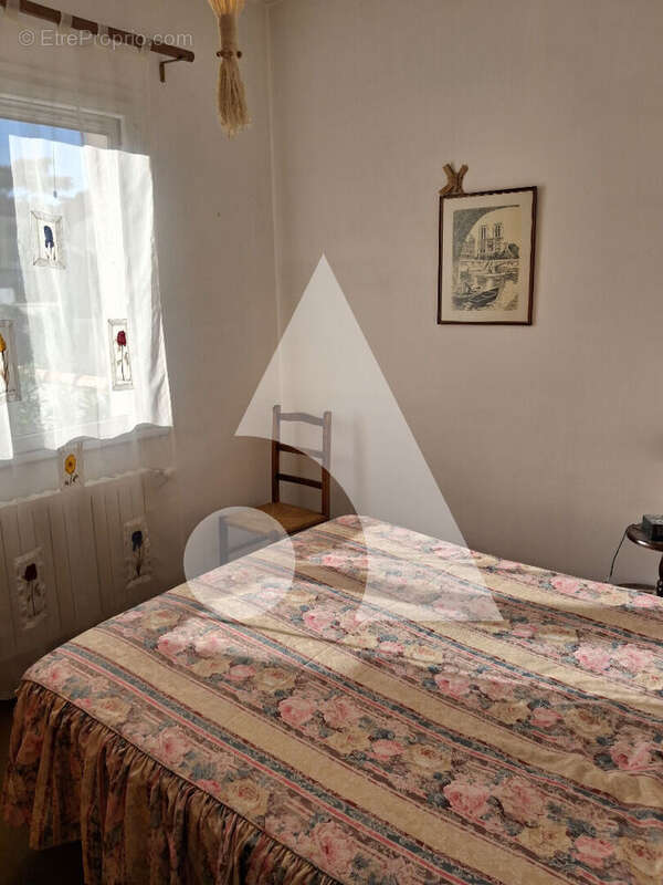Maison à SAINT-MAUR-DES-FOSSES