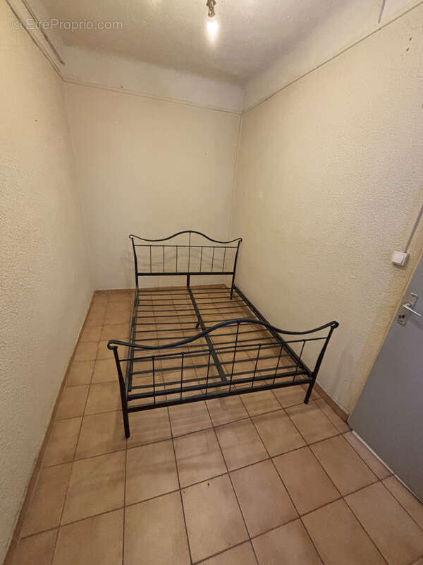 Appartement à MARSEILLE-3E