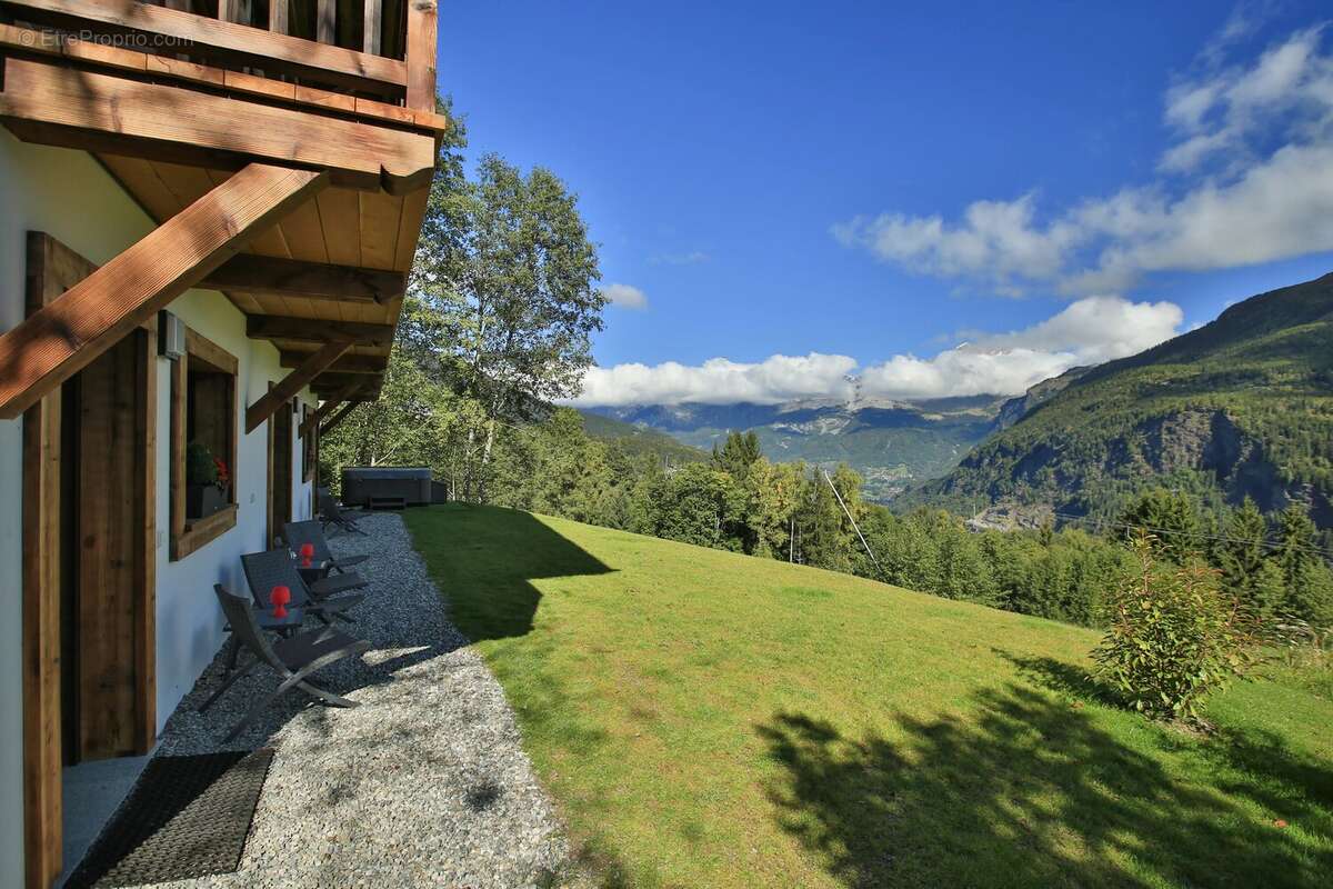 Maison à LES HOUCHES