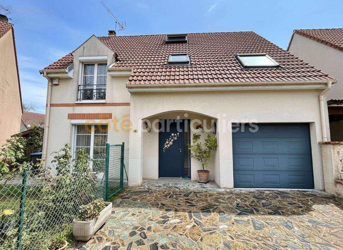 Maison à VILLENEUVE-SAINT-GEORGES