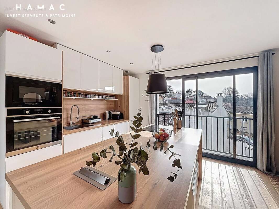 Appartement à ROCHETAILLEE-SUR-SAONE