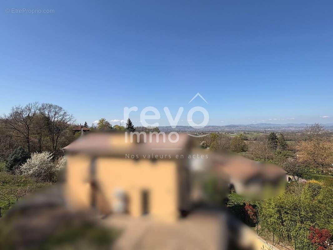 Maison à SAINT-GERMAIN-AU-MONT-D'OR