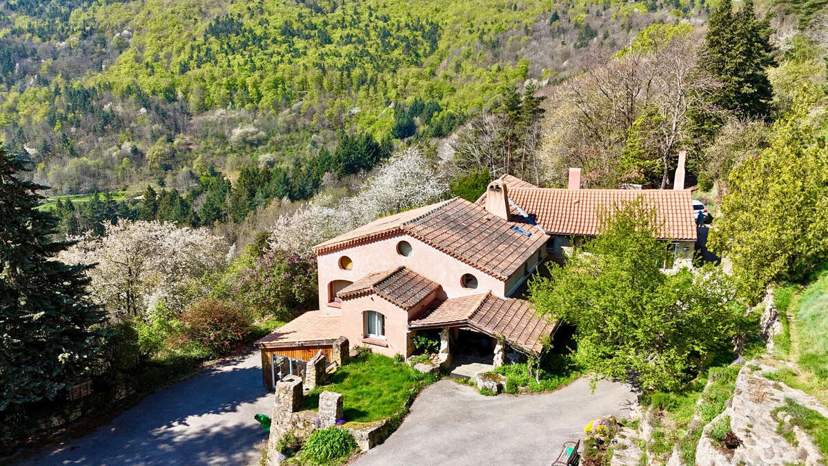 Maison à SAINT-FELICIEN