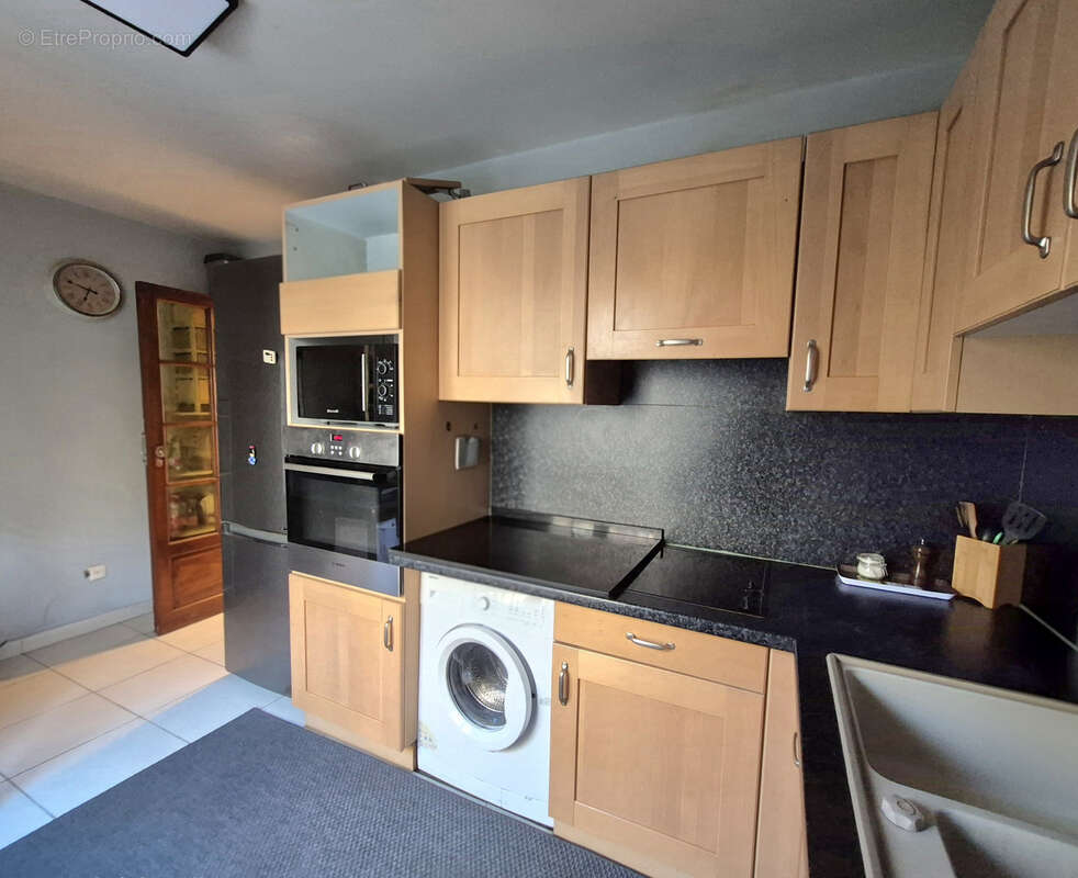 Appartement à THIAIS