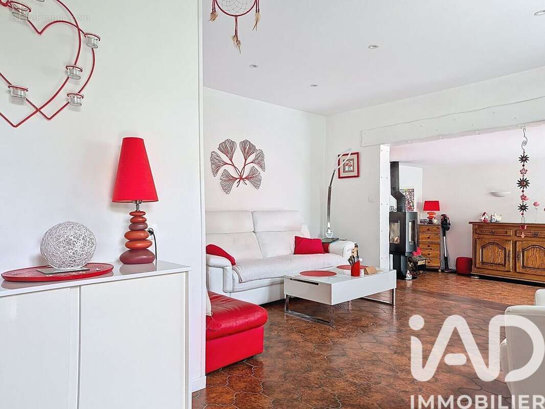 Photo 8 - Maison à VIGNEUX-SUR-SEINE