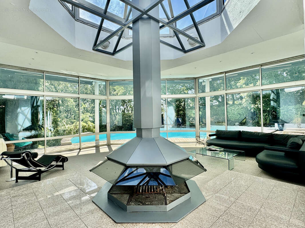 Maison à MARSEILLE-12E