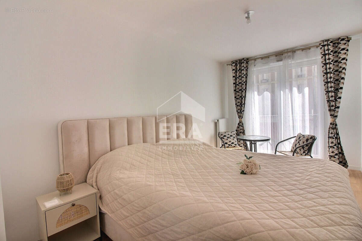 Appartement à SAINT-OUEN