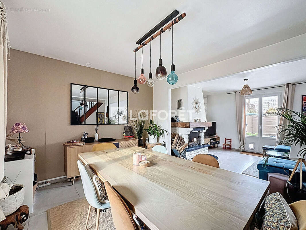 Maison à BONNEUIL-SUR-MARNE