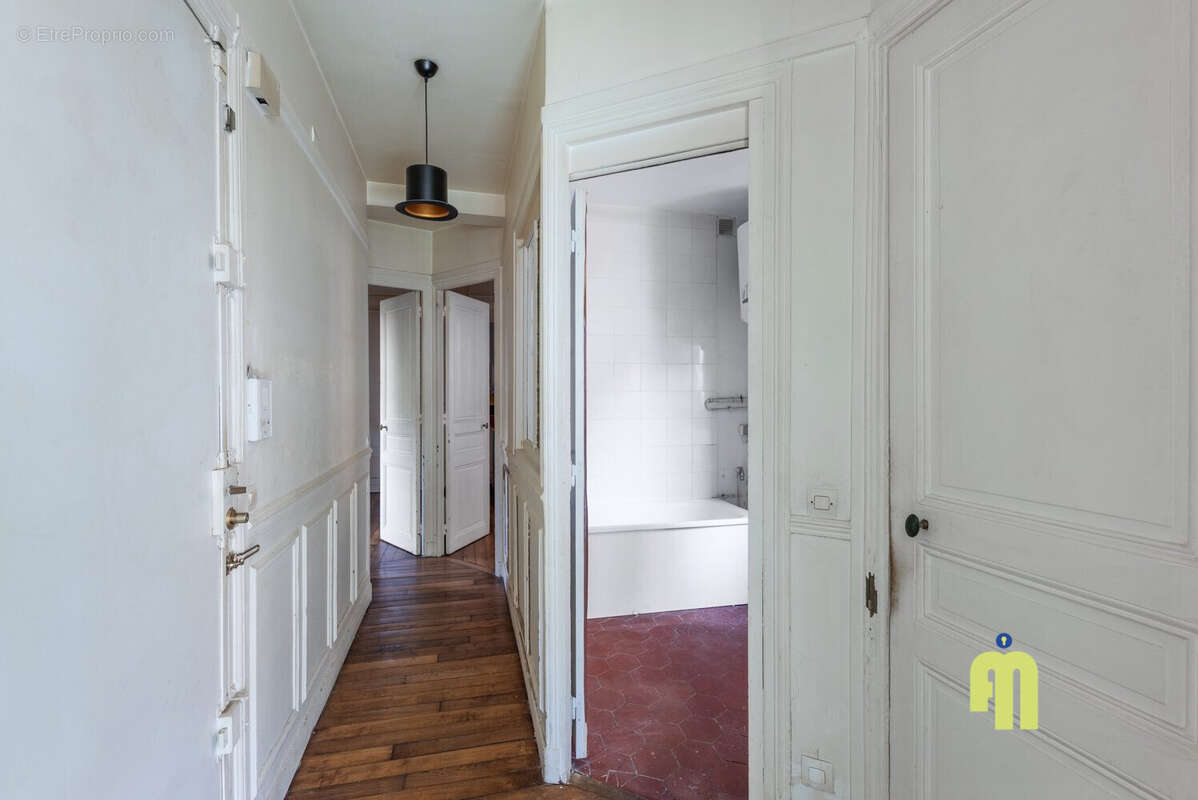 Appartement 44 m² à Paris-20e  - photo 6