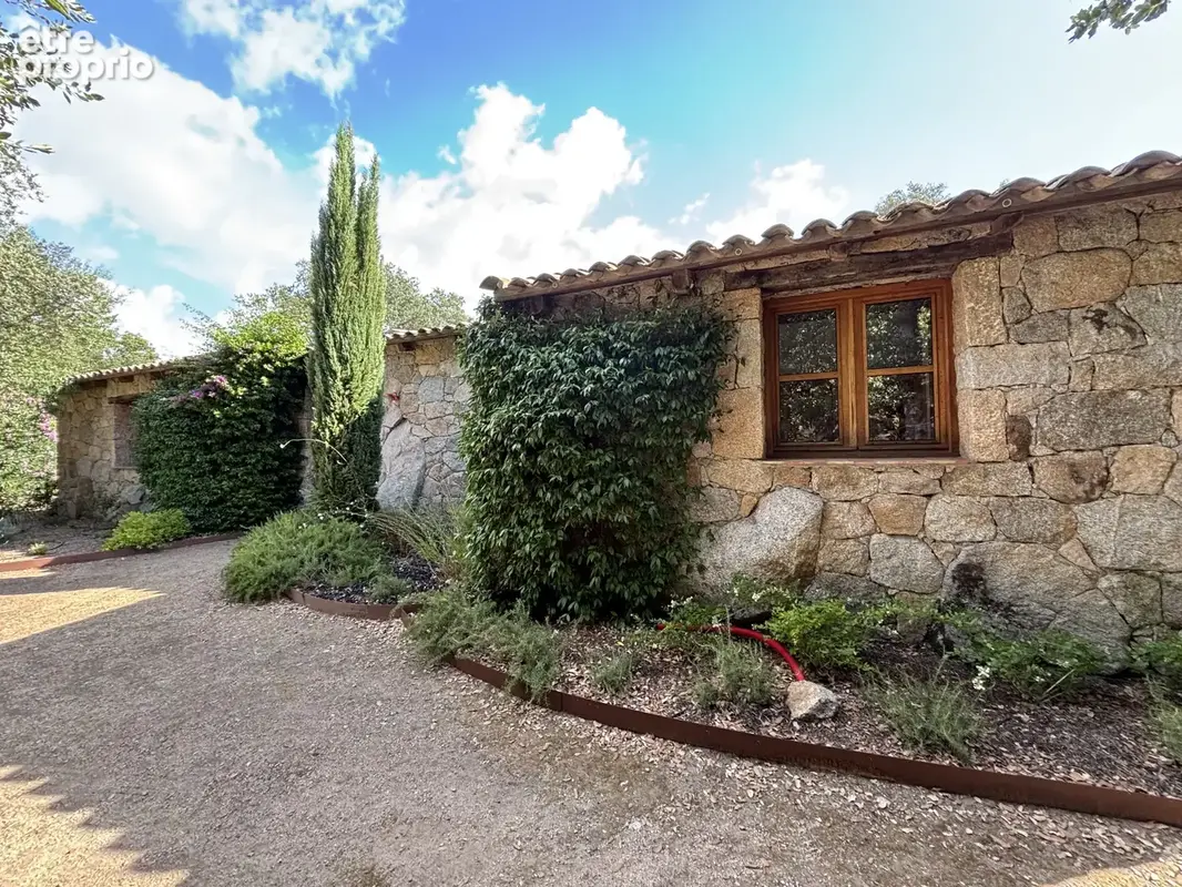 Charmante bergerie de 116m2 avec piscine et jardin arboré - photo 26