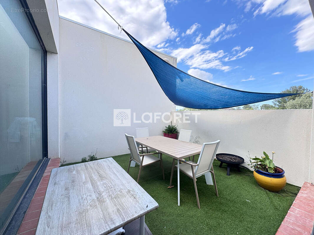 Maison à PEYRESTORTES