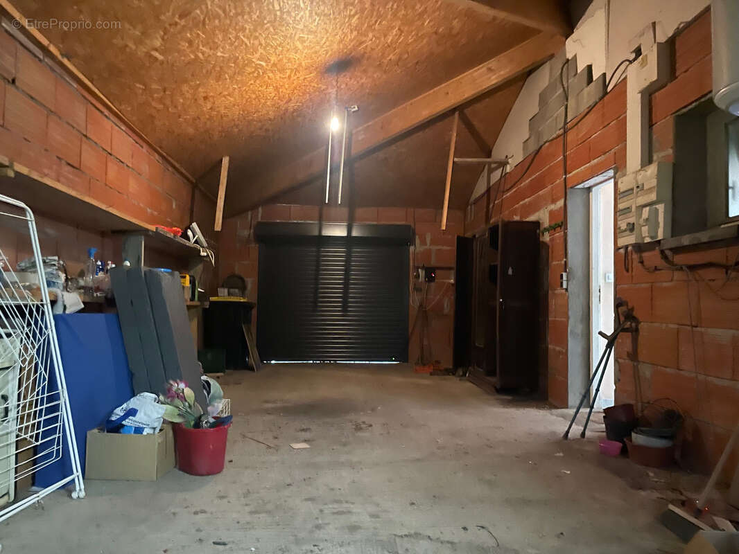 La Réole centre - Maison plain-pied de 92 M2 avec garage et jardin - photo 17