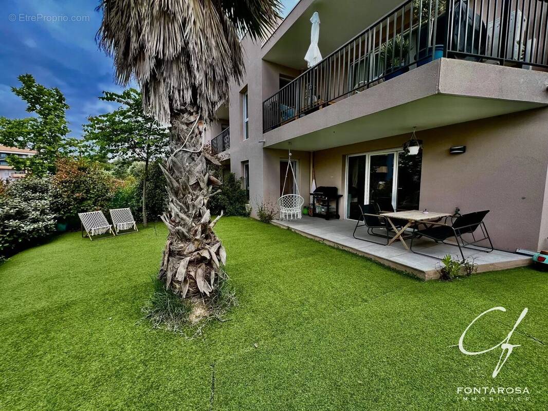 Appartement à FREJUS