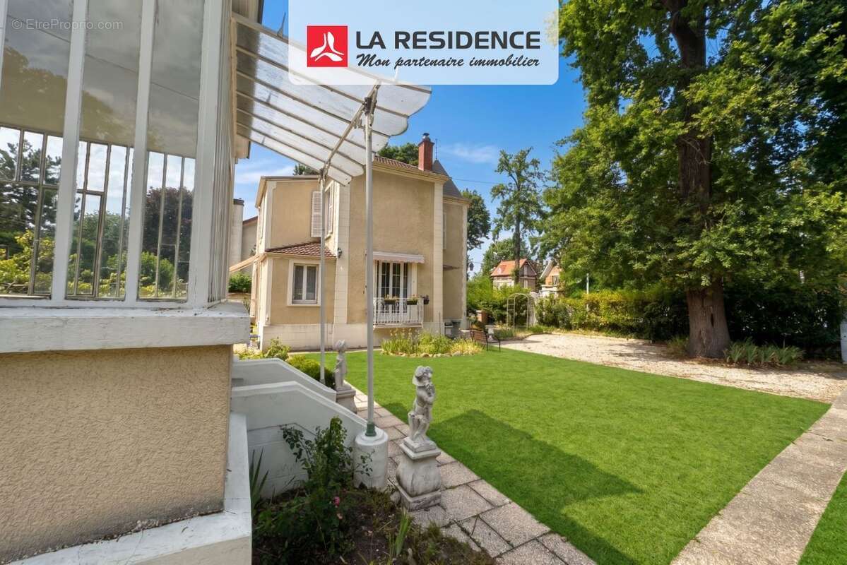 Maison 120 m² à Beauchamp  - photo 8