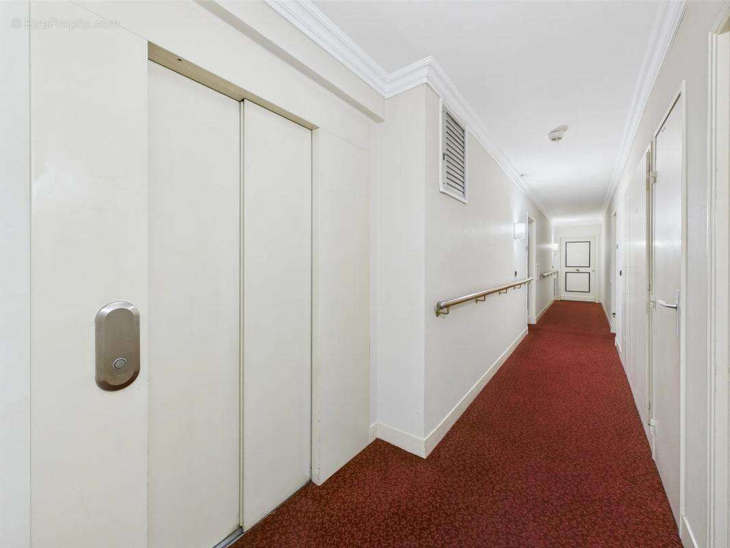 Appartement à MONTROUGE