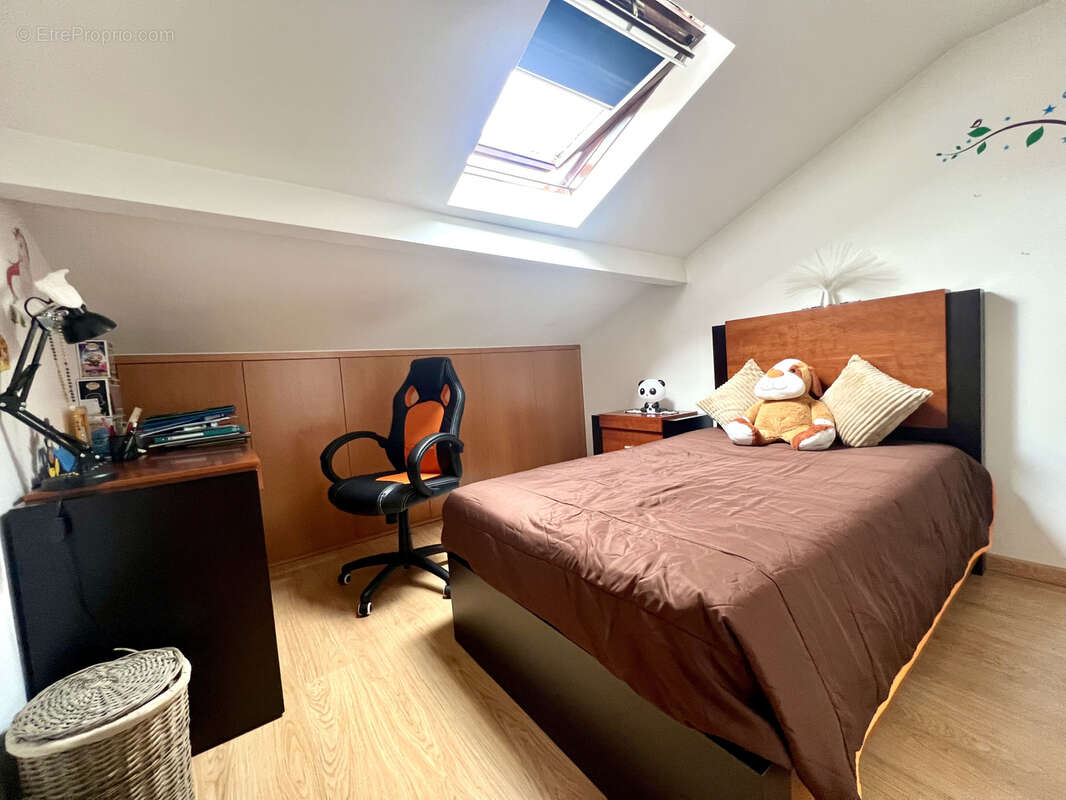 Maison à SARTROUVILLE