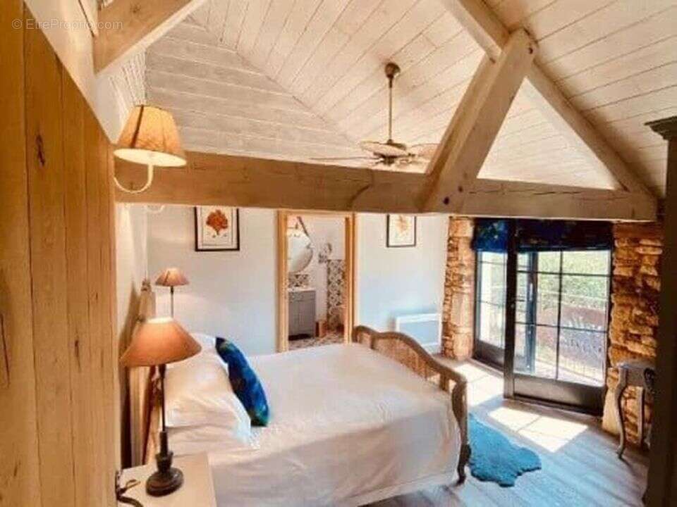 Maison à VILLEFRANCHE-DU-PERIGORD