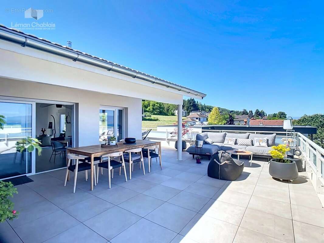 Appartement à EVIAN-LES-BAINS