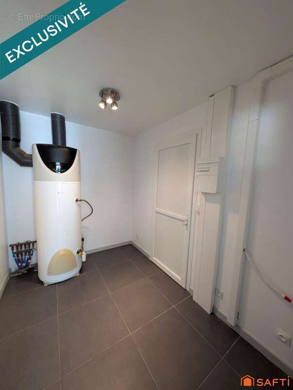 Photo 7 - Maison à COURCELLES