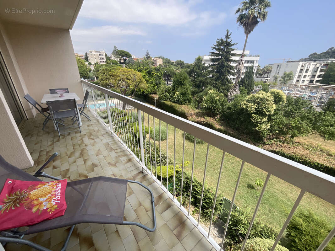 Appartement à CAGNES-SUR-MER