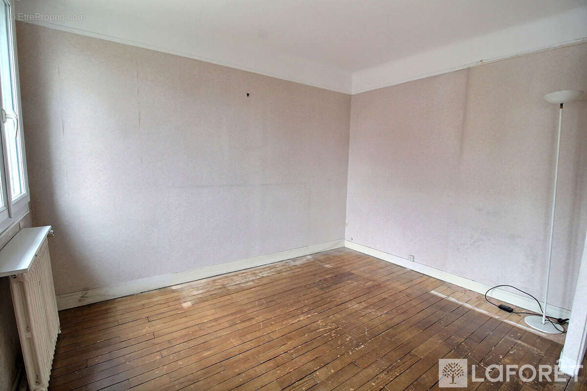 Appartement à COLOMBES