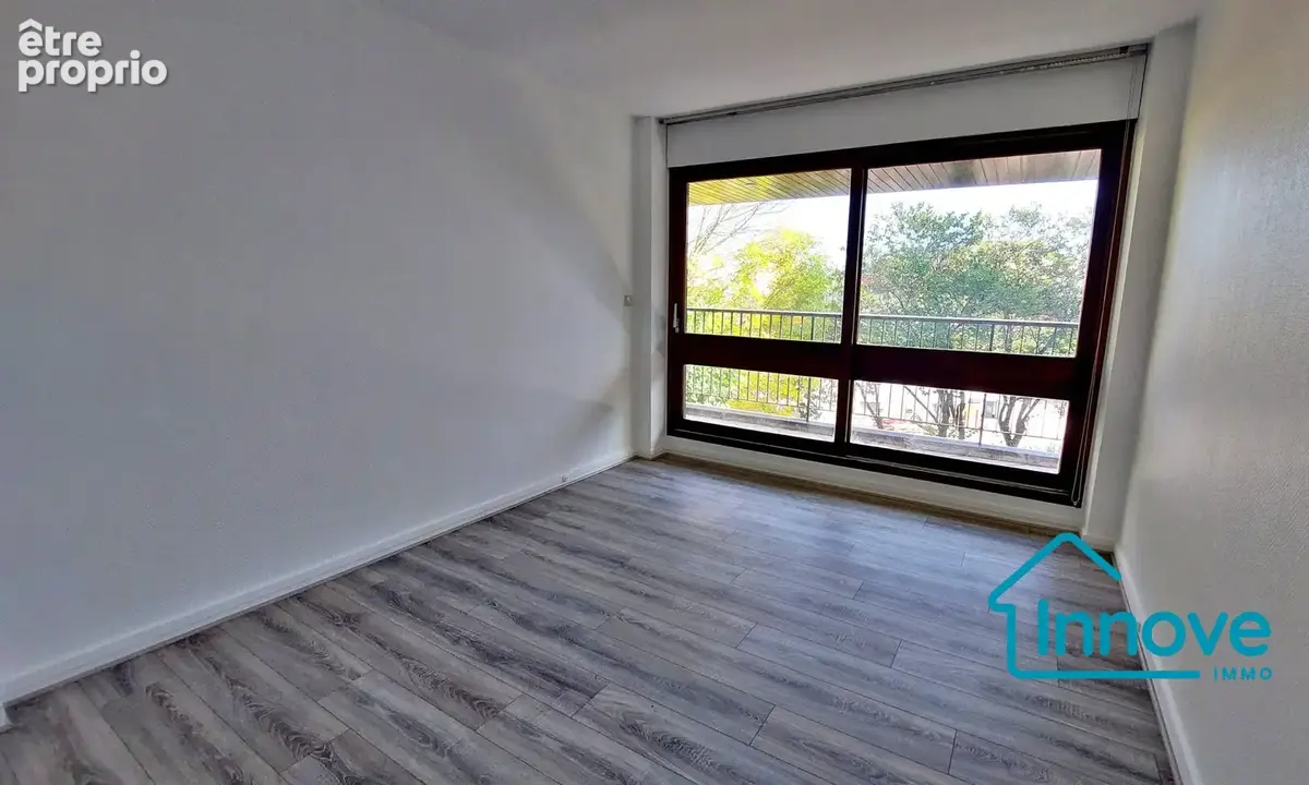 Appartement 5 pièces 112 m² à vendre à Rocquencourt (78150) - photo 5