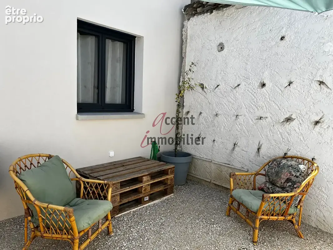 EXCLUSIVITE : Maison plain pied avec jardin T2 Bis (mezzanine) et places de parking - photo 7