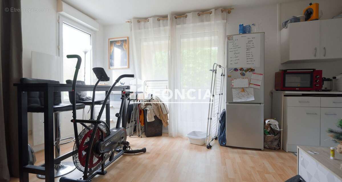 Appartement à DAMMARIE-LES-LYS