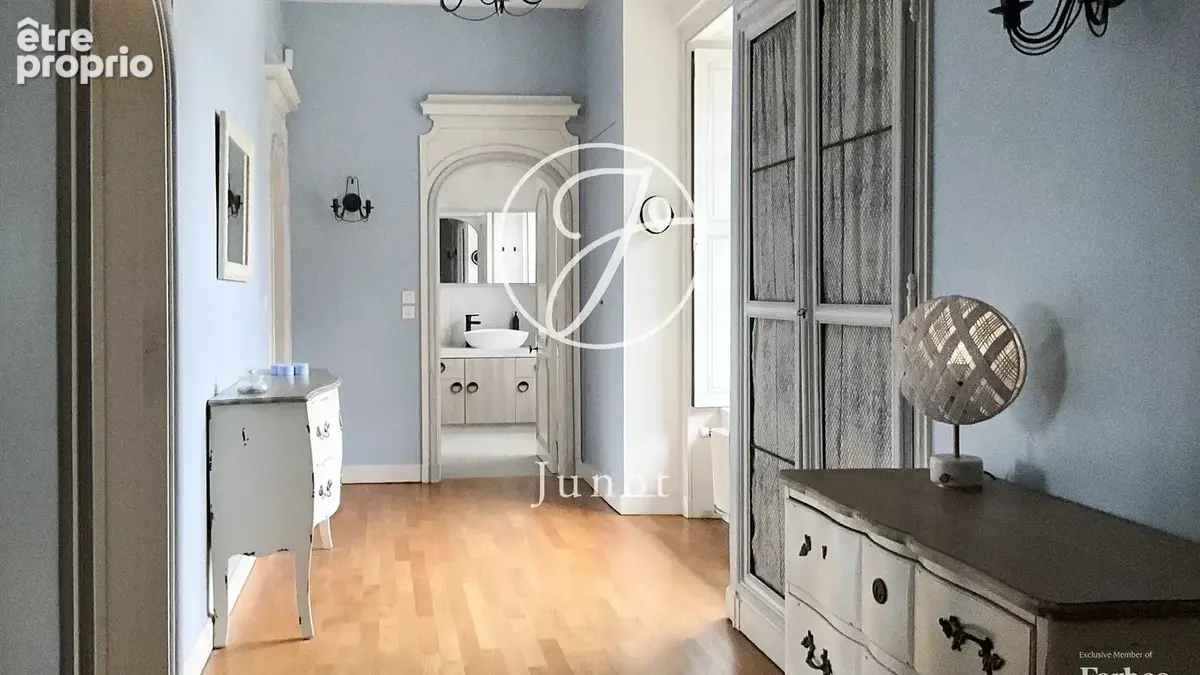 Mouvaux – Maison de caractère dans un manoir - 8 pièces – 253m² - 401m² utiles - 6 chambres – Parc – Stationnements - photo 8