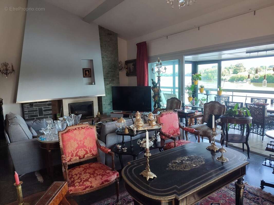 Maison à SAINT-JEAN-DE-BLAIGNAC