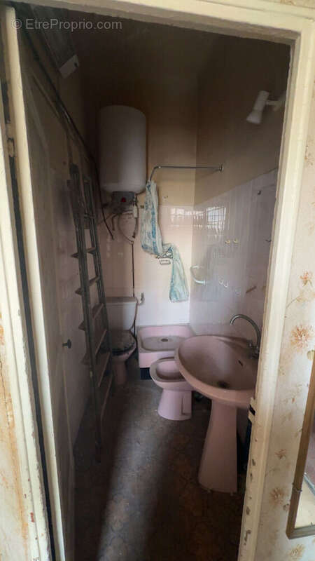 Appartement à MARSEILLE-2E