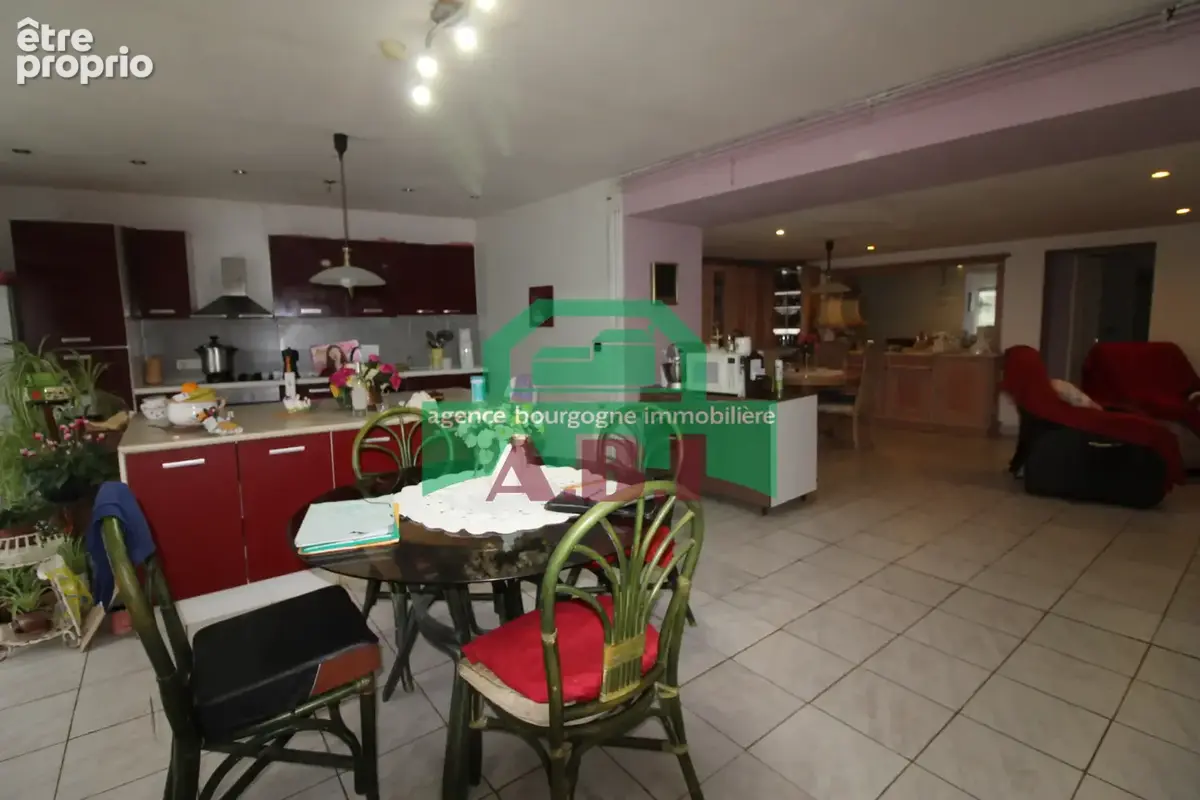 58, 7-8 mns Clamecy - Grande Maison familiale habitable de suite  - 6 chambres sur 4642m2 de terrain. - photo 7
