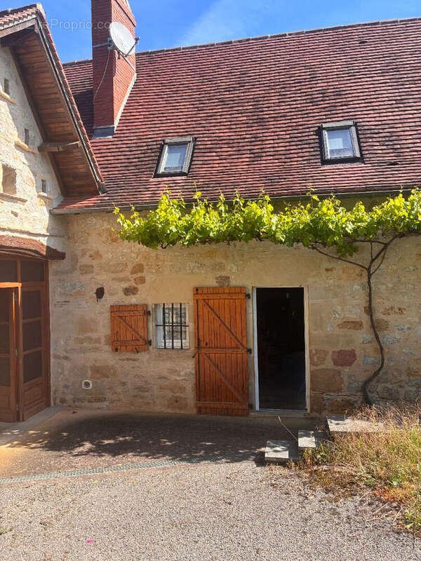 Maison à FONS