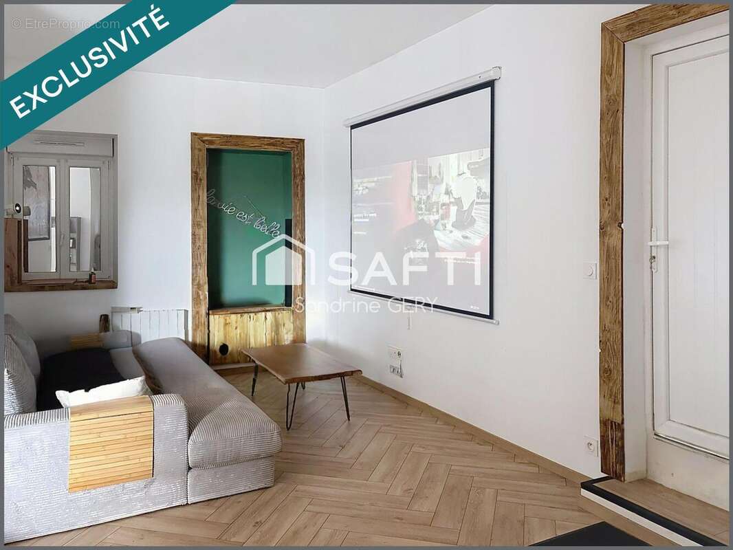 Photo 4 - Maison à LIVRE