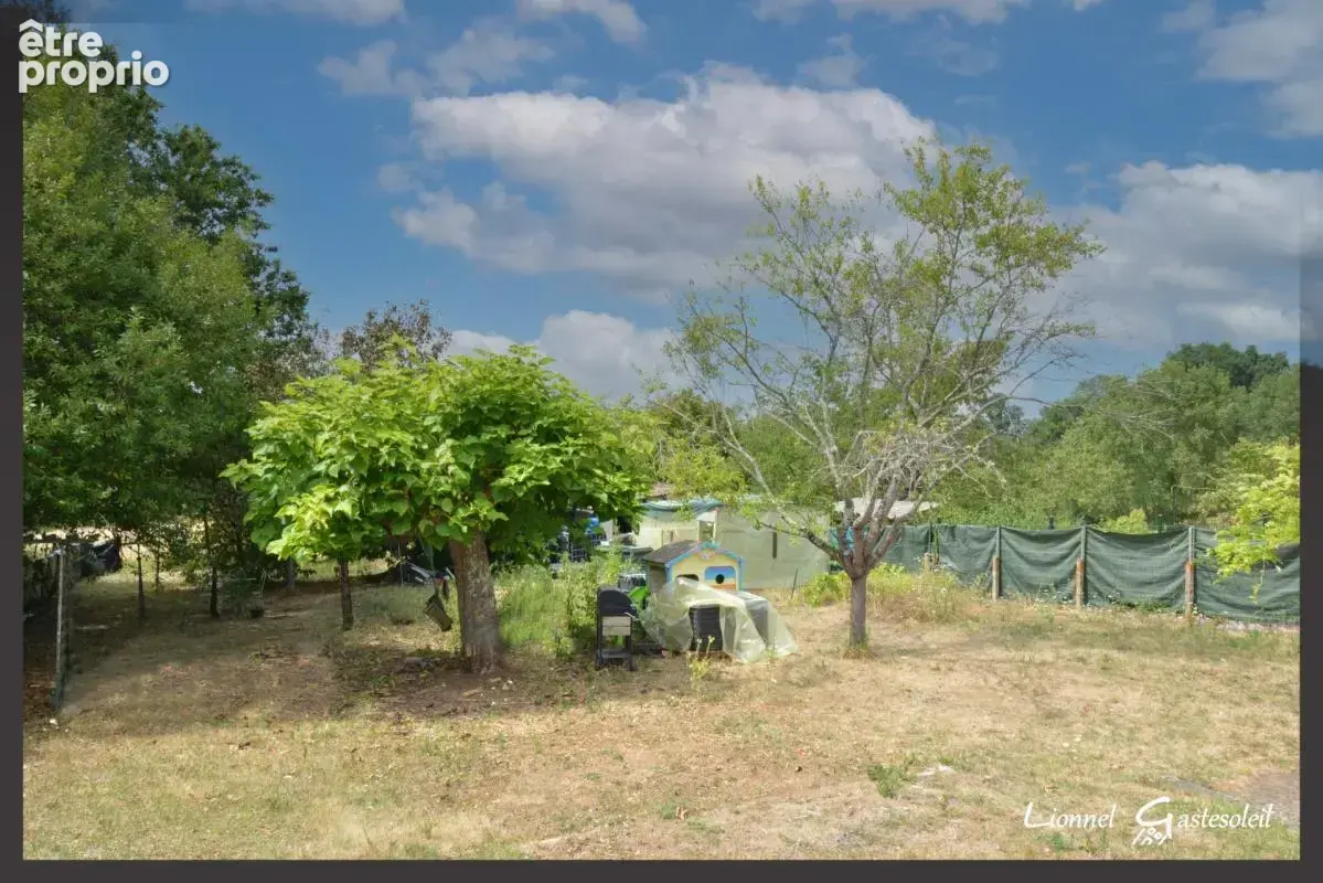 Maison à vendre de plain pieds 2/3 chambres sur la communes de Vélines en Dordogne (24) - photo 24