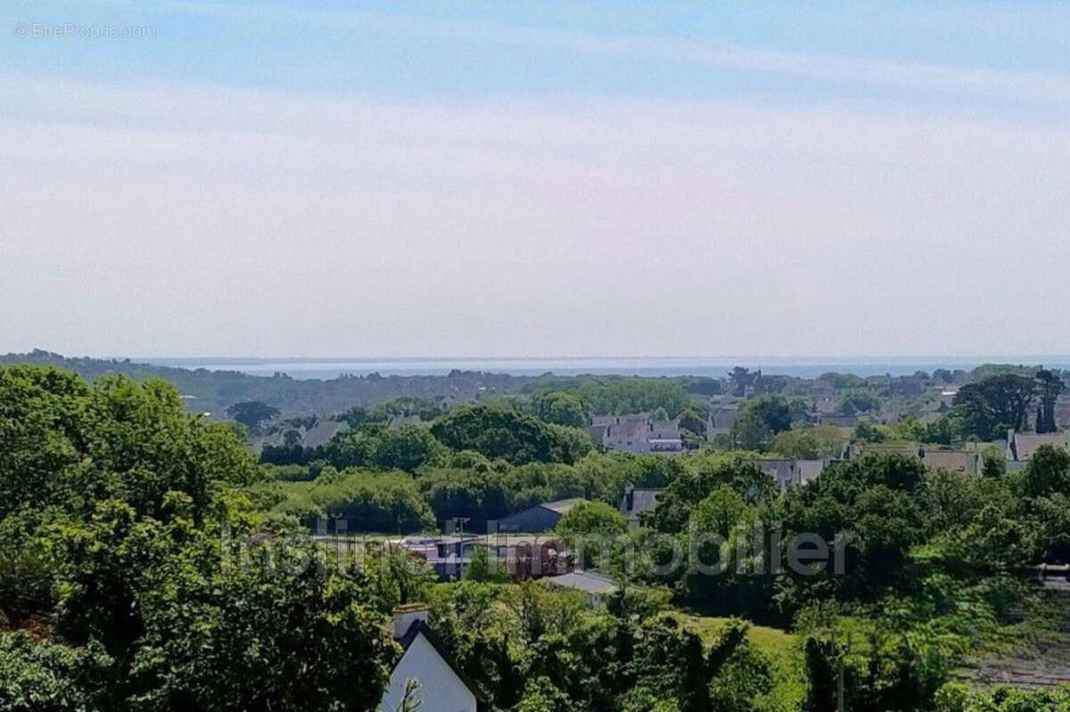 Appartement à AUDIERNE