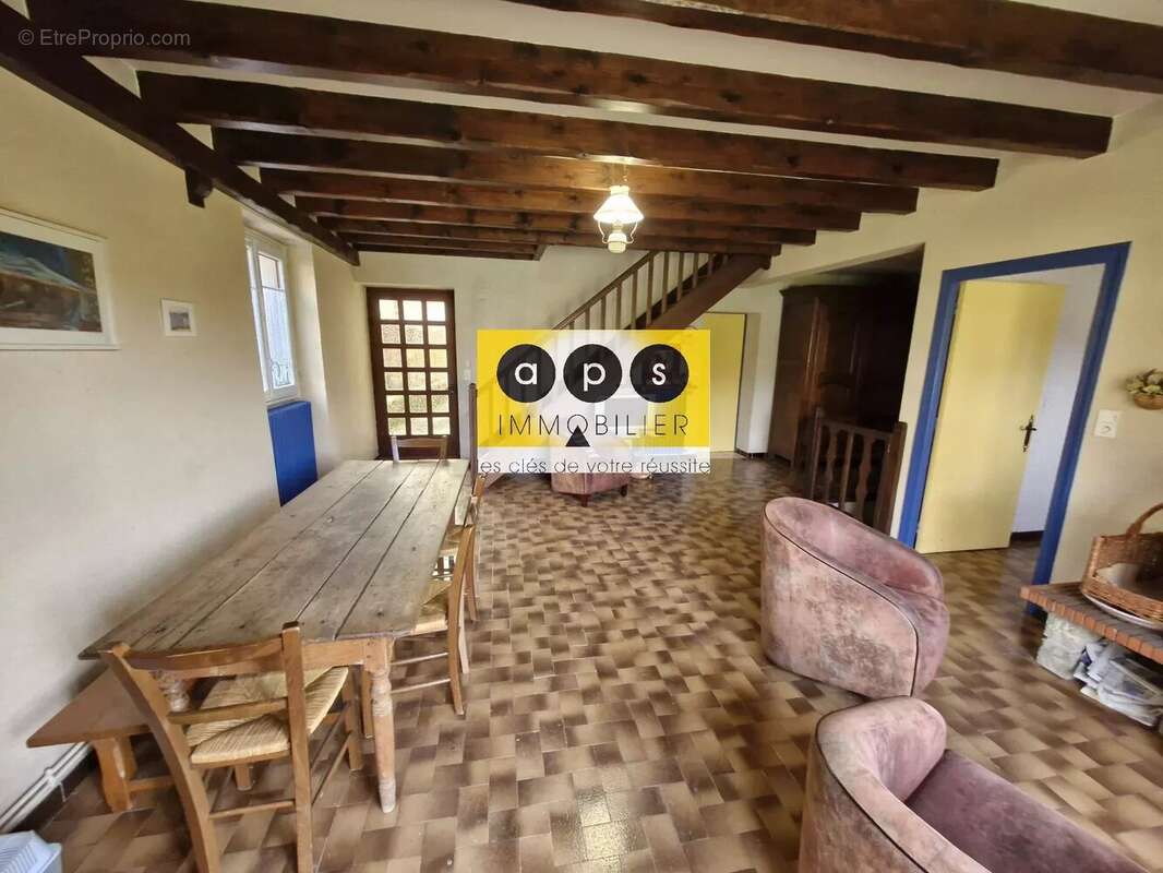 Maison à CHAMPAGNOLE