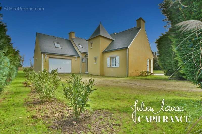 Dpt Finistère (29), à vendre TREGUNC maison P5 de 165,72 m² - Terrain de 1 400,00 m² - photo 13