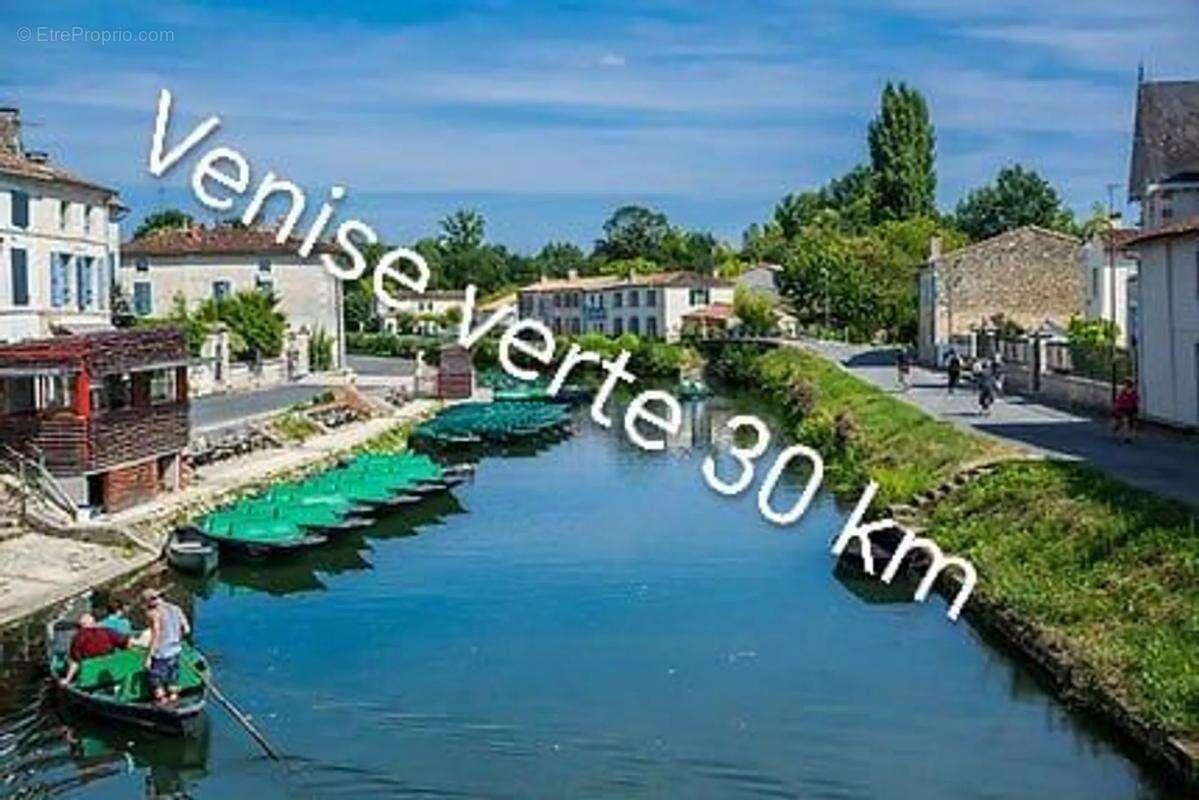 Maison à L&#039;HERMENAULT